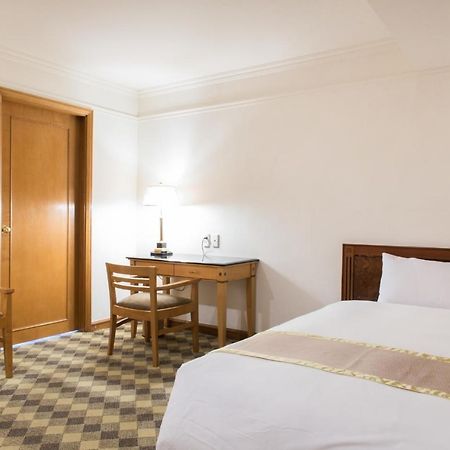 Hometel Hotel เกาสง ภายนอก รูปภาพ