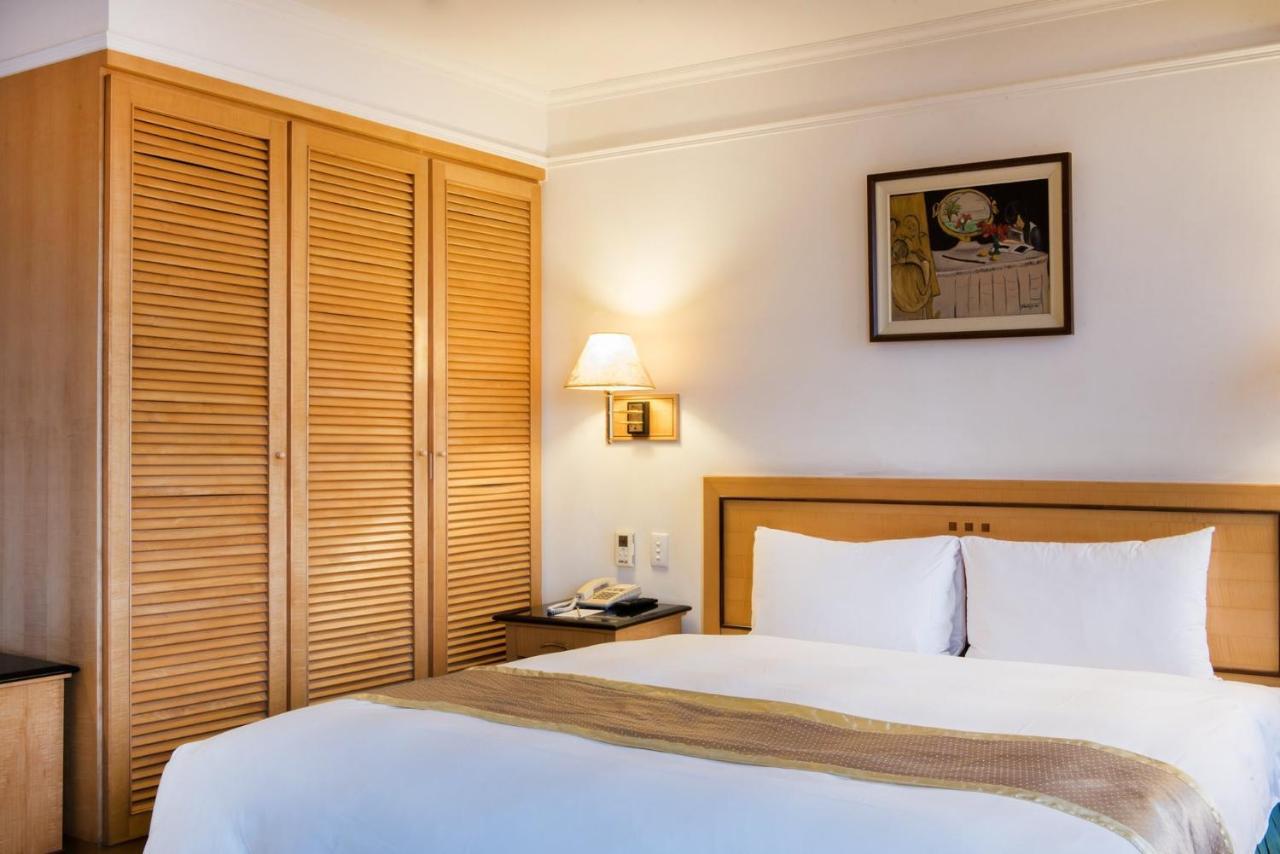 Hometel Hotel เกาสง ภายนอก รูปภาพ