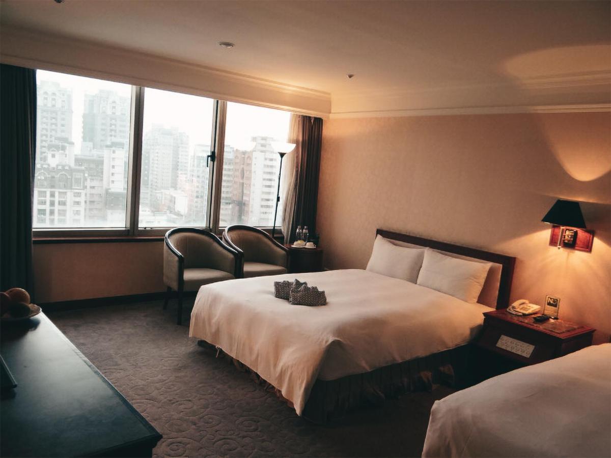 Hometel Hotel เกาสง ภายนอก รูปภาพ
