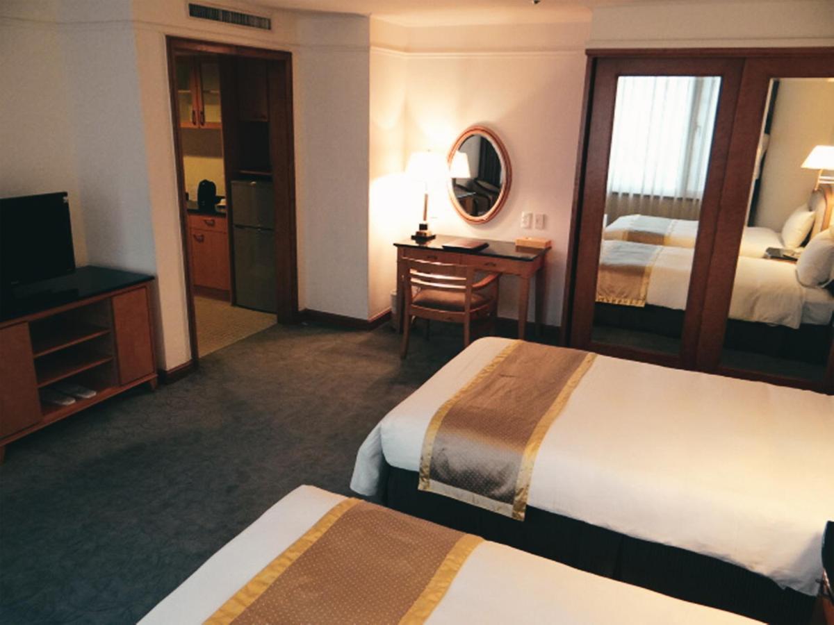Hometel Hotel เกาสง ภายนอก รูปภาพ